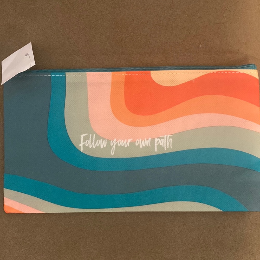 Cosmetic bag